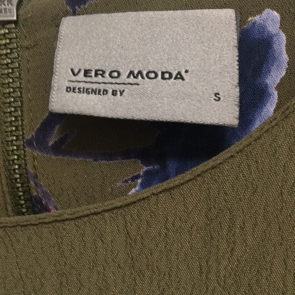 Dress Vero Moda - Picture 2 of 3